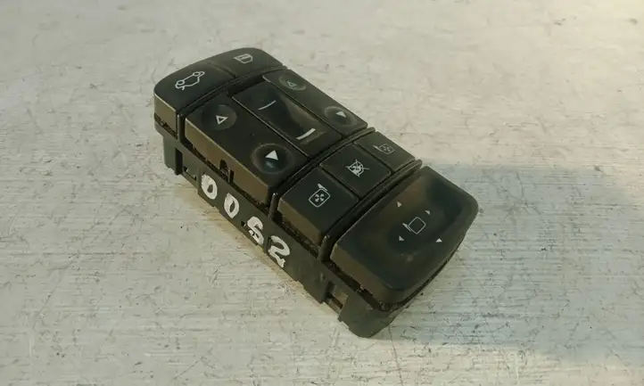 Opel Vectra C (2002 - 2005) 687833988 Блок кнопок стеклоподъемников — фото 2