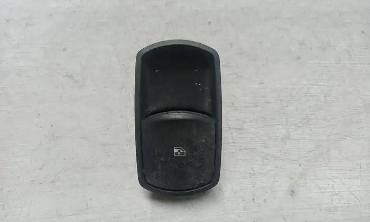 Opel Corsa D (2006 - 2010) 13189333 Кнопка стеклоподъемников — фото 1