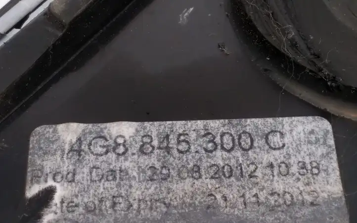 Audi A7 S7 4G (2010 - 2014) 4G8845300C Заднее боковое стекло — фото 4