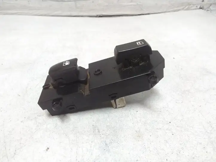 Hyundai Santa Fe (2005 - 2009) 371510 Блок кнопок стеклоподъемников — фото 2
