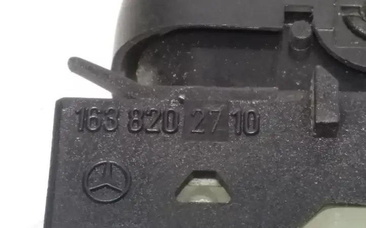 Mercedes-Benz ML W163 (1997 - 2005) 1638202710 Кнопка ESP — фото 4