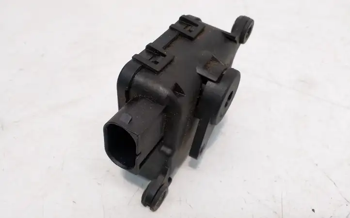 Opel Astra G (1998 - 2004) 0132801134 Двигатель задвижки потока воздуха — фото 2