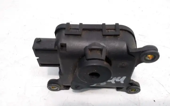 Opel Astra G (1998 - 2004) 0132801134 Двигатель задвижки потока воздуха — фото 3