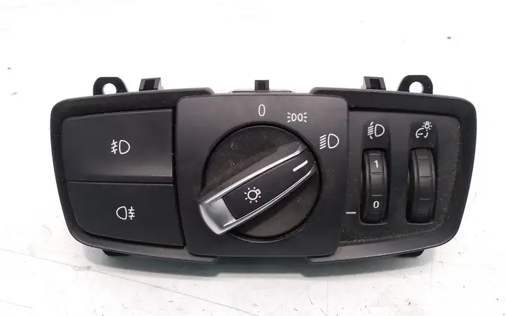 BMW 3 F30 F35 F31 (2012 - 2018) 9265304 Включатель фонарей — фото 1