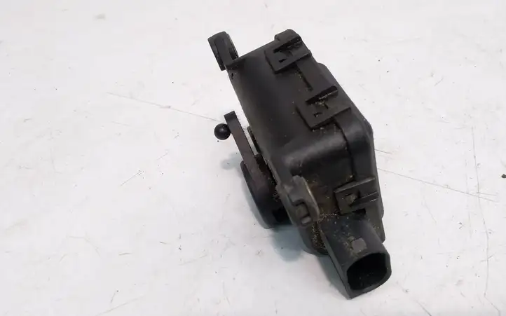 Opel Astra G (1998 - 2004) 0132801134 Двигатель задвижки потока воздуха — фото 2