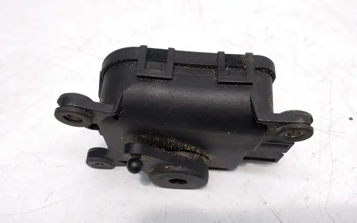 Opel Astra G (1998 - 2004) 0132801134 Двигатель задвижки потока воздуха — фото 4