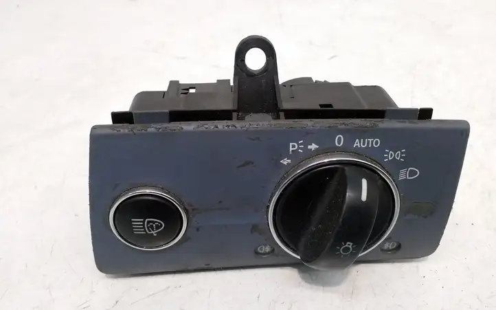 Mercedes-Benz E W211 (2002 - 2009) 2115450404 Включатель фонарей — фото 1