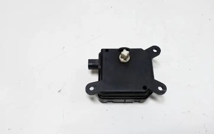 Opel Astra H (2004 - 2009) 52497183 Двигатель задвижки потока воздуха — фото 3