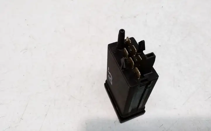 Volkswagen PASSAT B5.5 (2001 - 2005) 3B0959621D Кнопка обогрева стекла — фото 3