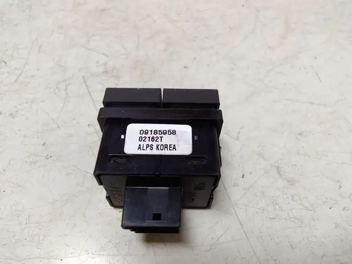 Opel Vectra C (2002 - 2005) 09185958 Блок кнопок стеклоподъемников — фото 3