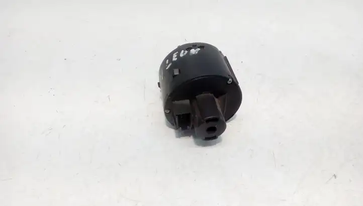 Seat Leon (1P) (2005 - 2012) 1P2941431B Включатель фонарей — фото 2