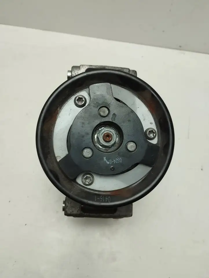 Skoda Kodiaq (2017 - ) 5Q0816803K Компрессор (насос) кондиционера воздуха — фото 3