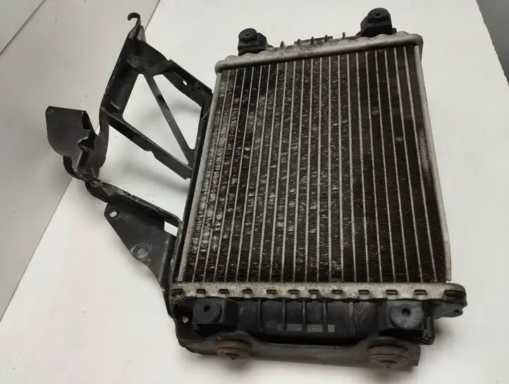 Audi A7 S7 4G (2010 - 2014) 8K0121212B Радиатор охлаждающей жидкости двигателя — фото 6