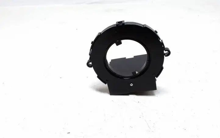 Toyota Yaris (2005 - 2009) 8924552030 Датчик угла поворота руля — фото 1