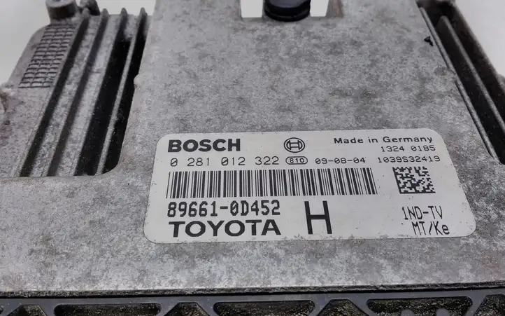 Toyota Yaris (2005 - 2009) 0281012322 Блок управления двигателем (ЭБУ) — фото 4