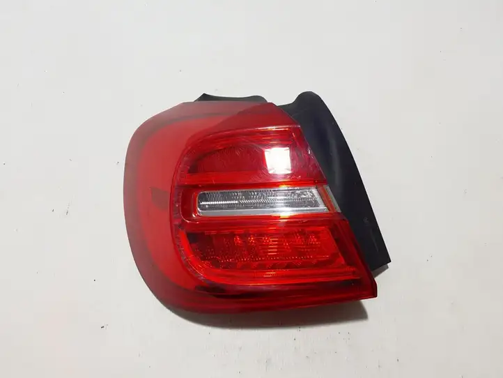 Mercedes-Benz GLA W156 (2013 - 2017)  A1569061958 Задний фонарь в кузове