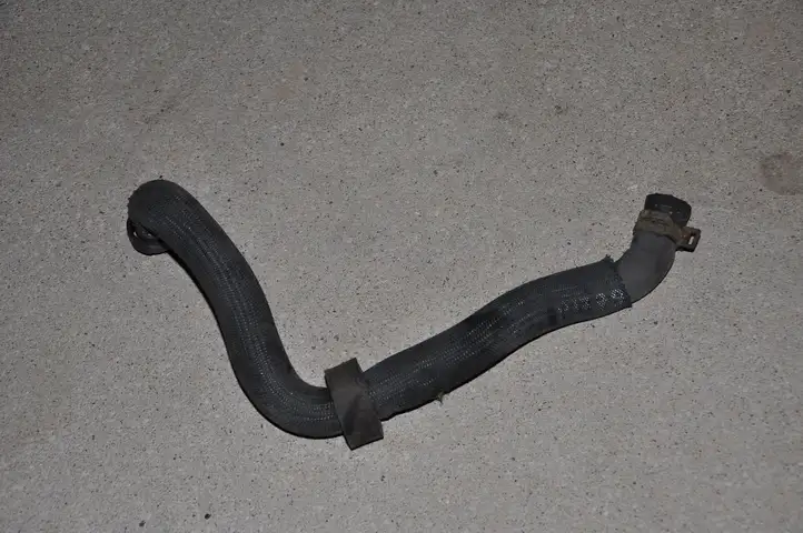 Renault Trafic III (X82) (2014 - )  217416968R Трубка (трубки)/ шланг (шланги)