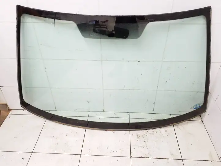 Nissan Almera N16 (2000 - 2010) 43r001566 Переднее стекло — фото 1