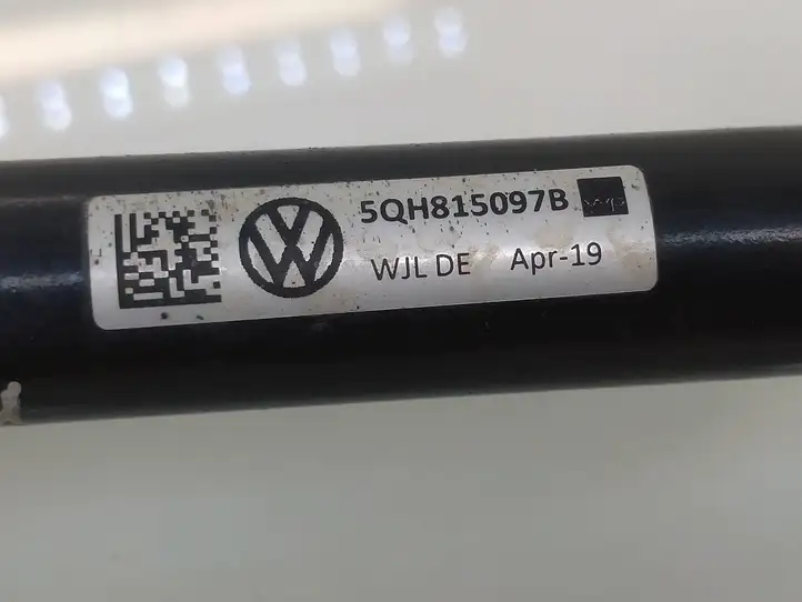 Volkswagen Tiguan (2016 - 2020) 5QH815097B Шланги системы охлаждения — фото 3