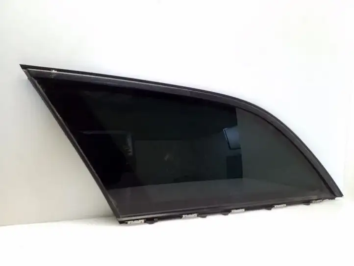 Mercedes-Benz E W212 (2009 - 2016) A2126702912 Боковое стекло в середине кузова — фото 1