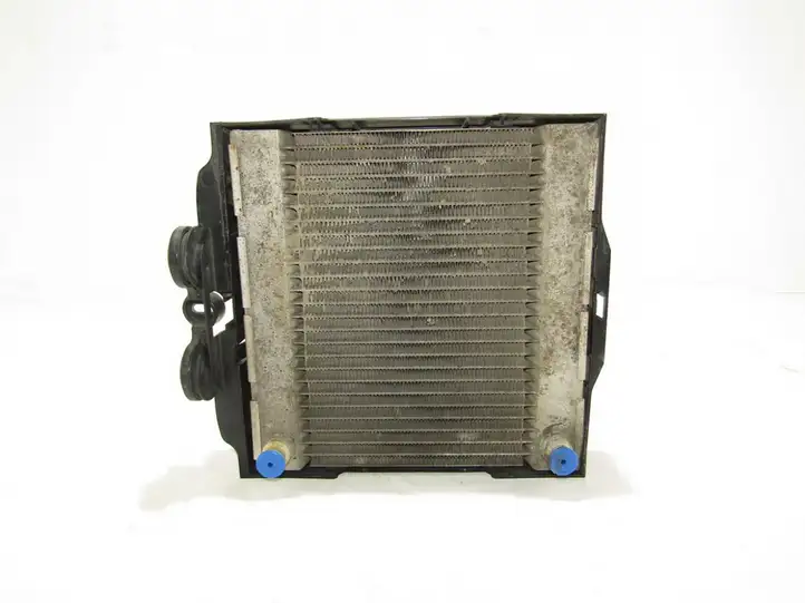 BMW 5 GT F07 (2010 - 2017)   Кронштейн масляного фильтра