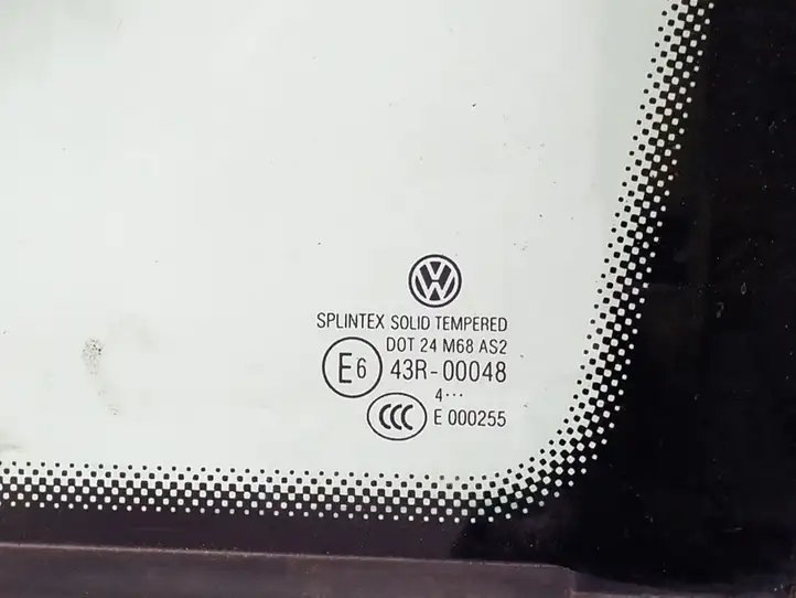 Volkswagen Touran I (2003 - 2010) Треугольное стекло кузова — фото 2