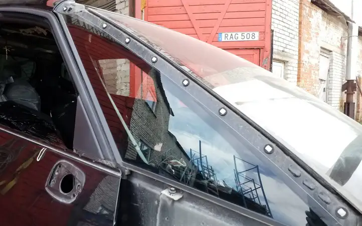 Opel Zafira B (2008 - 2014) 43R000262 Треугольное стекло кузова — фото 1