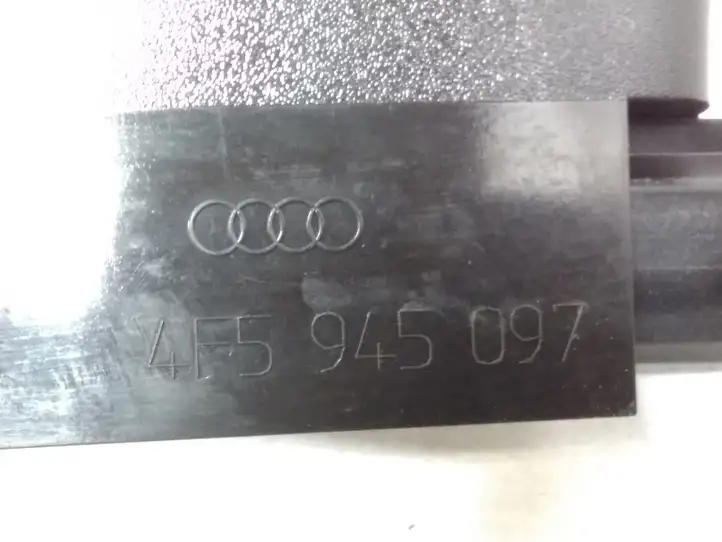Audi A6 S6 C6 4F (2004 - 2008) 3C3X13A613A Дополнительный стоп фонарь — фото 3