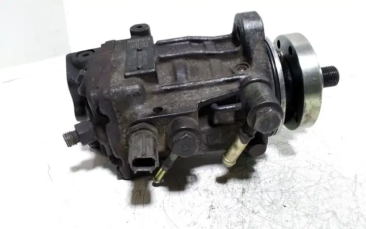 Nissan Primera (2001 - 2008) 167008H800 Топливный насос — фото 3