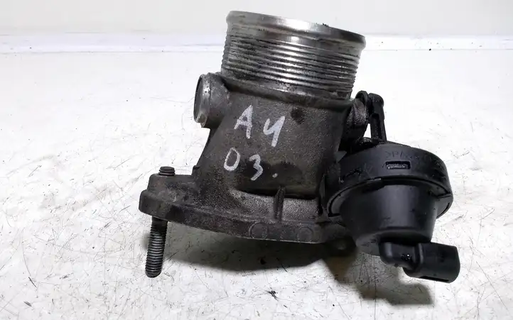 Audi A4 S4 B6 8E 8H (2000 - 2006) 8E0145950C Дроссельная заслонка — фото 1
