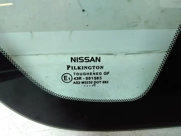 Nissan Note (E11) (2006 - 2014) Заднее боковое стекло — фото 2