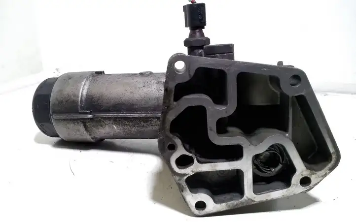 Audi A3/S3 8L (2000 - 2003) 038115389B Кронштейн масляного фильтра — фото 2