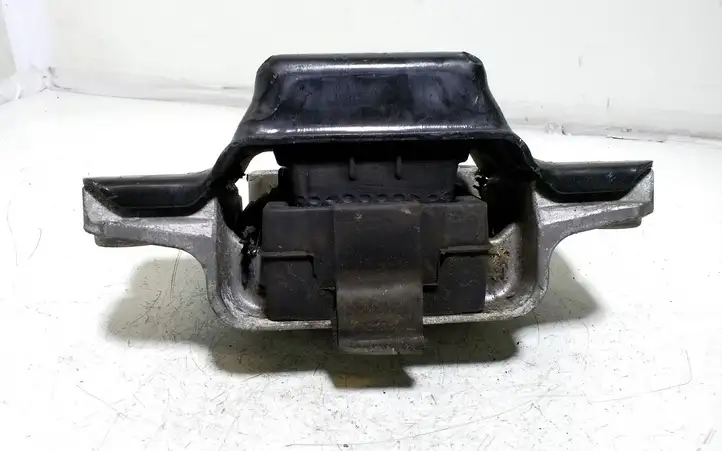 Seat Leon (1P) (2005 - 2012) 1K0199555 Опора двигателя — фото 4