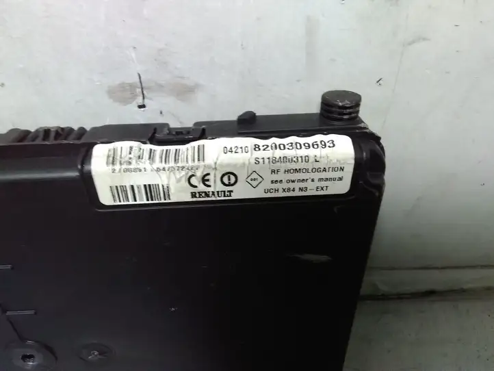 Renault Scenic II - Grand scenic II (2003 - 2006) 8200309693 Модуль комфорта — фото 3