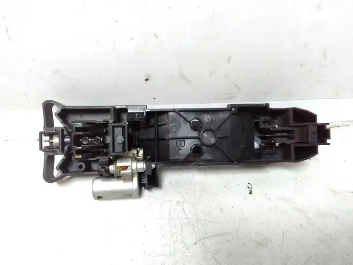 Nissan Note (E11) (2006 - 2014) Наружная ручка задней двери — фото 3