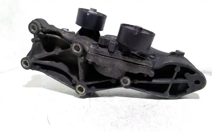 Nissan Primera (2001 - 2008) 8200462166 Кронштейн генератора — фото 2