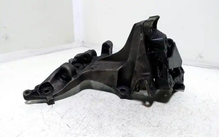 Peugeot 307 CC (2001 - 2005) 9659200880 Кронштейн двигателя — фото 3