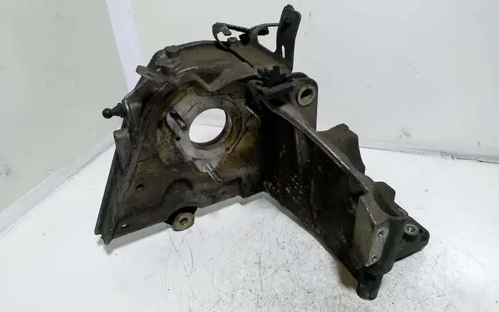 Saab 9-3 Ver1 (1998 - 2005) 55187918 Кронштейн топливного насоса — фото 4