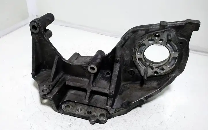 Mazda 5 (2005 - 2010) RF7J Кронштейн топливного насоса — фото 1