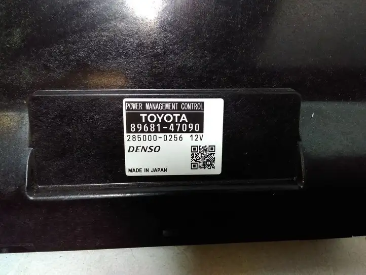 Toyota Prius (XW30) (2009 - 2015) 8986147090 Блок управления двигателем (ECU) — фото 4