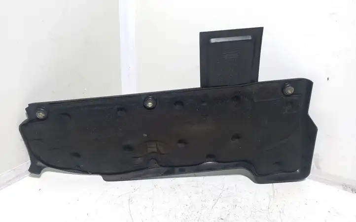 Opel Vectra B (1999 - 2002) 24436408 Крышка двигателя декоративная — фото 2