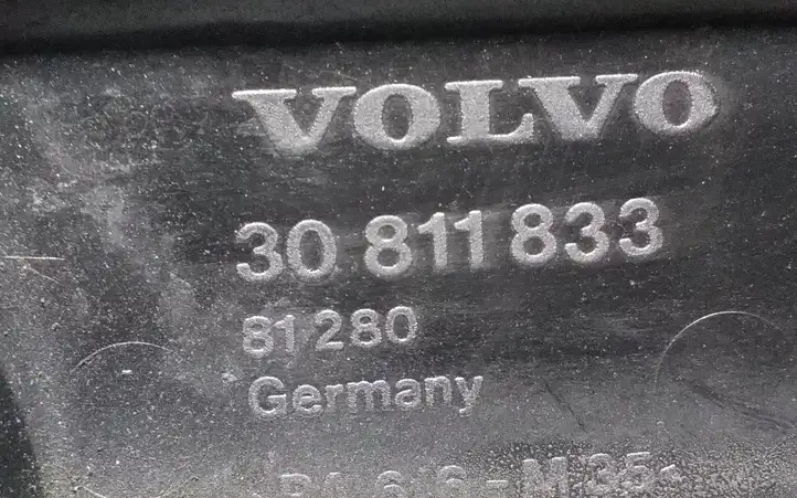 Volvo S60 (2000 - 2004) 30811833 Крышка двигателя декоративная — фото 3
