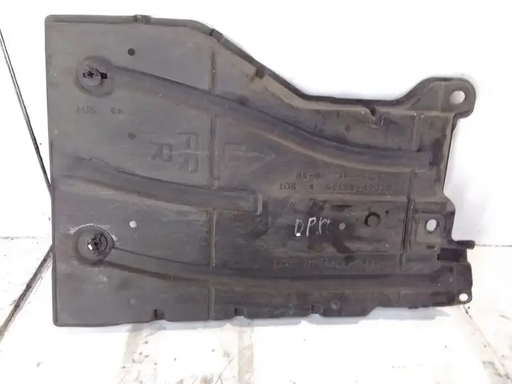 Toyota Prius (XW30) (2009 - 2015) 5816547020 Защита двигателя — фото 1