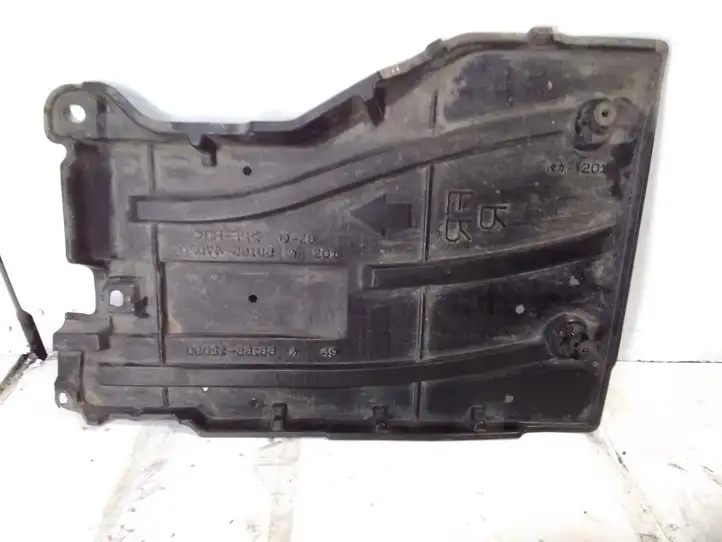 Toyota Prius (XW30) (2009 - 2015) 5816547020 Защита двигателя — фото 2