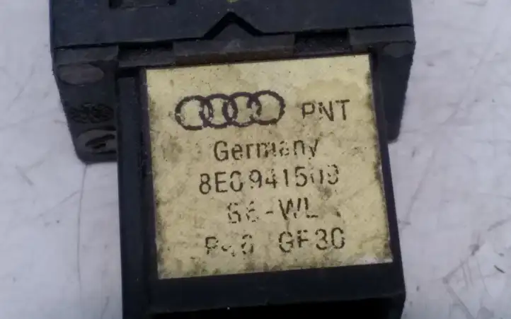 Audi A4 S4 B6 8E 8H (2000 - 2006) 8E0941509 Включатель аварийных фонарей — фото 2