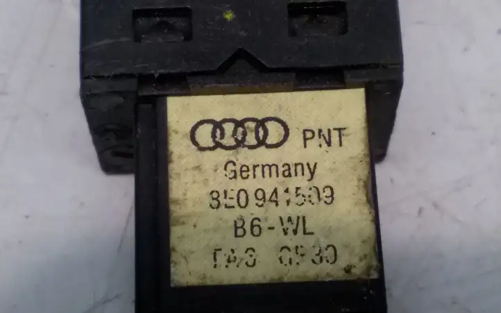 Audi A4 S4 B6 8E 8H (2000 - 2006) 3E0941509 Включатель аварийных фонарей — фото 3