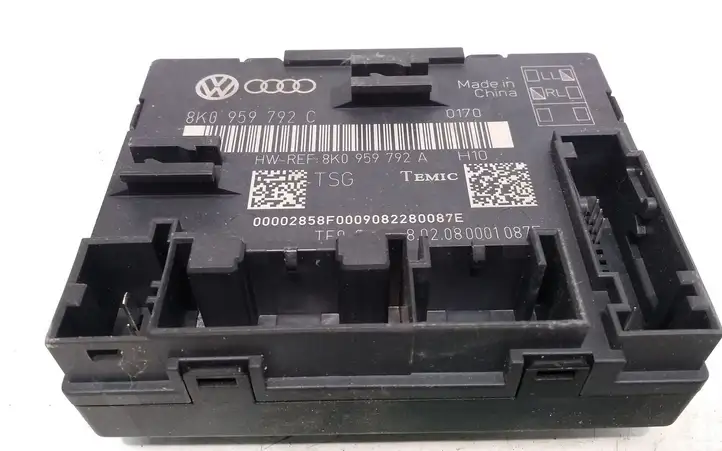 Audi A4 S4 B8 8K (2007 - 2011) 8K0959792C Блок управления дверью — фото 1