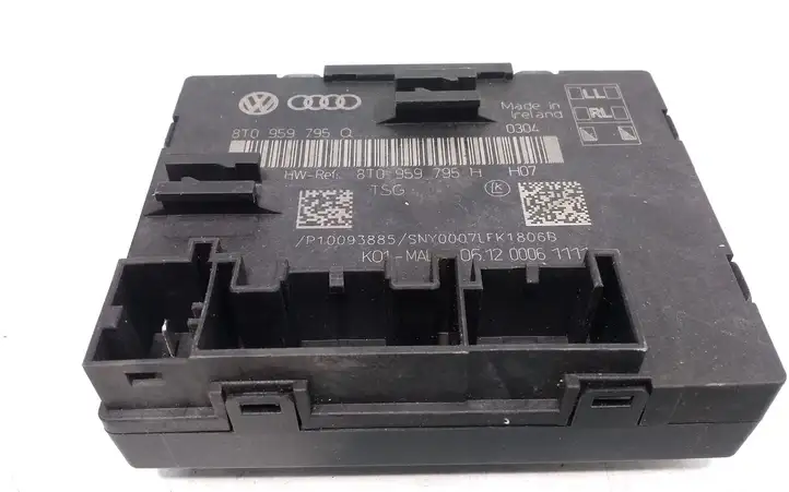 Audi A4 S4 B8 8K (2011 - 2015) 8T0959795Q Блок управления дверью — фото 1