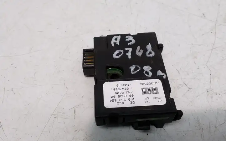 Audi A3/S3 8P (2004 - 2008) 1K0959654 Датчик угла поворота руля — фото 1