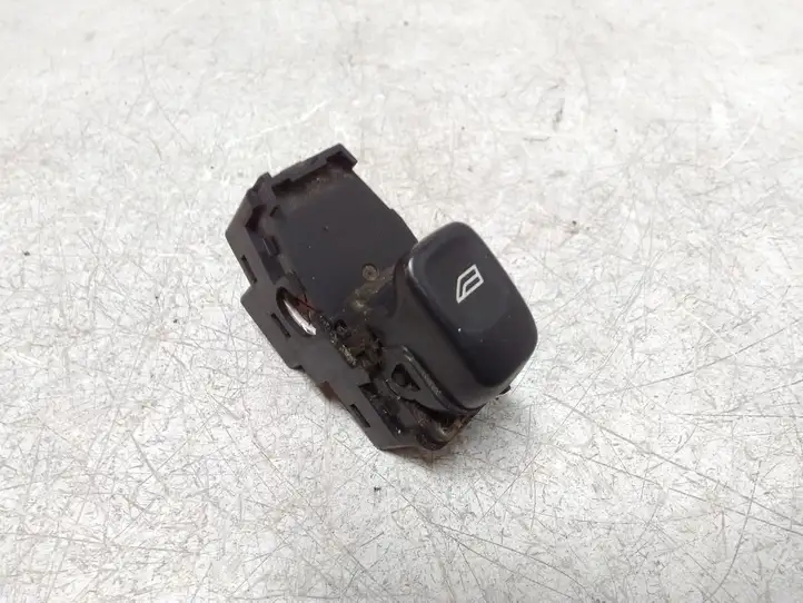 Volvo S60 (2000 - 2004) 8685288 Кнопка стеклоподъемников — фото 1